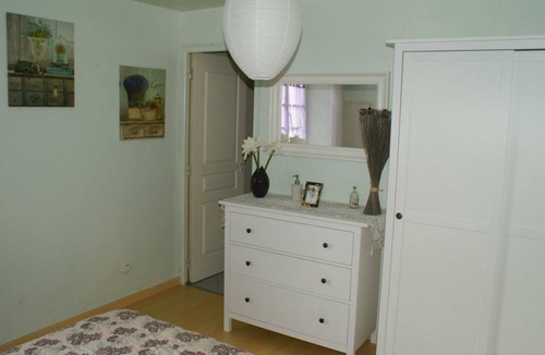 Seuilly House | Gite Seuilly, 4 bedrooms, 9 persons