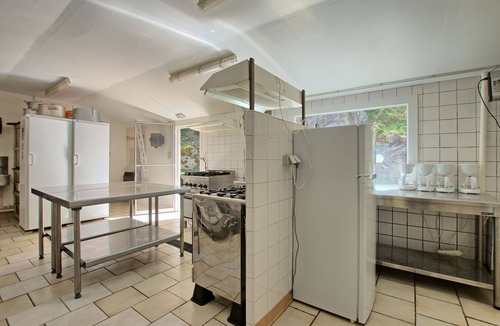 Bagneres-de-Luchon House | Gite skioura, Gite de groupe