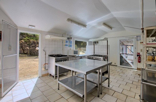 Bagneres-de-Luchon House | Gite skioura, Gite de groupe