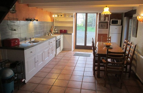 Plestin-les-Greves House | Gite sleeping 7 with pool minutes from the sea