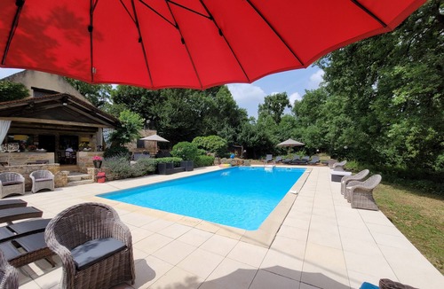 Saint-Projet House | Gite sleeps 4/5 with uninterrupted view of the pool