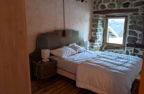 Lafarre Cottage | Gîte "Socabenga" – Source of the Loire