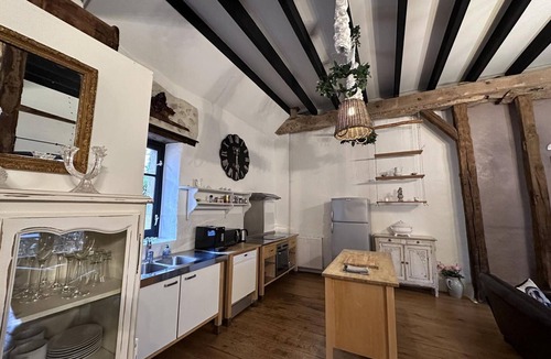 Souvigny Cottage | Gite Souvigny, 4 bedrooms, 8 persons