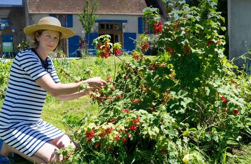 Souvigny Cottage | Gite Souvigny, 4 bedrooms, 10 persons