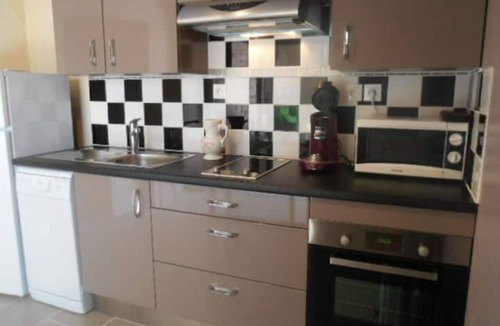 Allegre Les Fumades House | Gite Standing Avec Jacuzzi Privatif