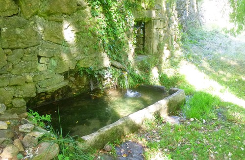 Vabres House | Gite surrounded by waterfalls and springs