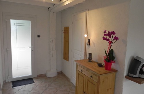 Saint-Frajou Apartment | gite the medlar domain cap de coste