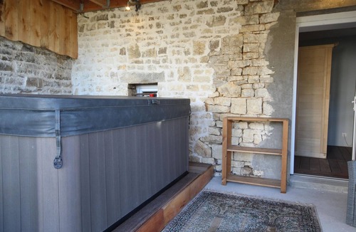 Traves Cottage | Gite Traves, 2 bedrooms, 4 persons