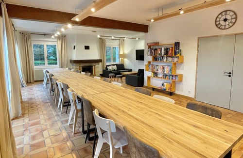 Le Thillot House | Gîte VALART house 550m2 with Jacuzzi, Sauna, Billiards, Table soccer, darts,.