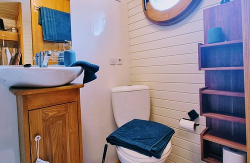 Vaureal Cottage | Gite Vauréal, 1 bedroom, 2 persons