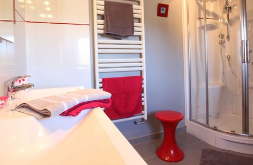 Ver Cottage | Gite Ver, 5 bedrooms, 10 persons