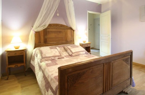 Ver Cottage | Gite Ver, 5 bedrooms, 10 persons