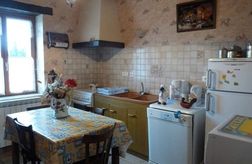 Verneix Cottage | Gite Verneix, 3 bedrooms, 6 persons