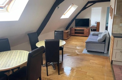 Blere Apartment | Gite Verronnerie