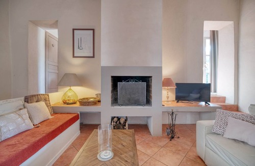 Salleles-Cabardes Cottage | Gite Vignes- Gite 6 - 8 people