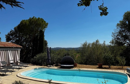 Saint-Martin-d'Ardeche Cottage | GITE VILLA L'ABRI