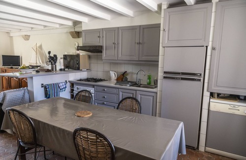 Asquins House | Gite Viola