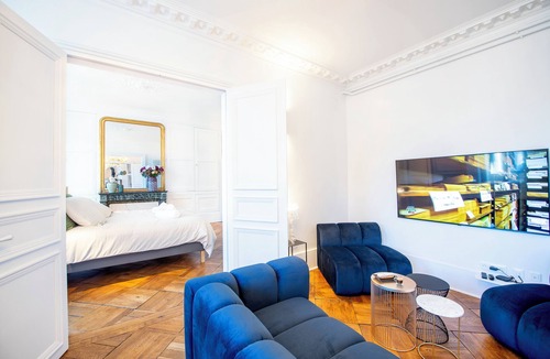 Epinal Apartment | "Gite Vosges en ville" sauna apartment, wellness area in the heart of Epinal