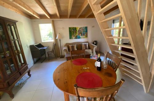 Valojoulx House | Gite Wildflower Lane