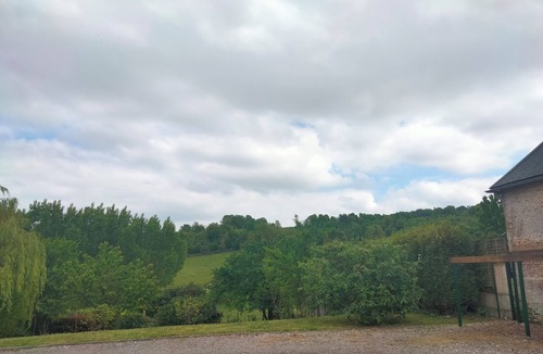 Fontaine-sur-Somme House | Gite with beautiful, secure exterior.