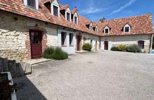 Tingry House | Gîte with covered swimming pool on the Opal Coast