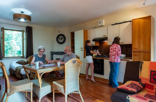 Arbigny Hotel | Gite with jacuzzi .