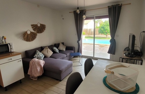Lunel-Viel Apartment | Gite with private pool