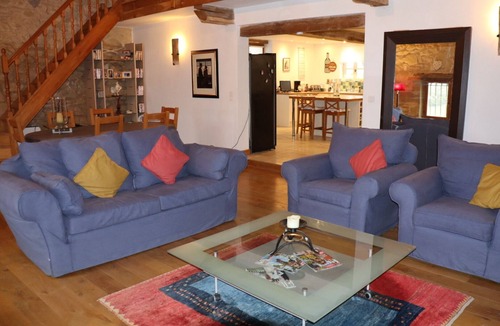 Armillac House | Gîte with swimming pool and a fabulous view