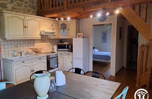 Graulhet Apartment | Gîte with swimming pool and pets