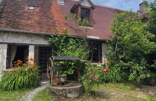 Prissac House | Gite with swimming pool "Le Chatel