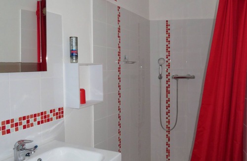 Avon-les-Roches House | Gites 6 Personnes Avon les Roches 37220 en Maison