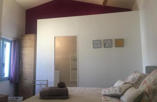 Causses-et-Veyran Apartment | Gites Còr Causy MIMOSA