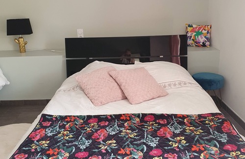 Rosnay Other | Gites/Cottage with heated pool