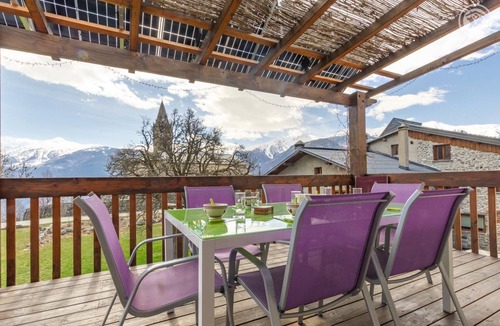 Saint-Michel-de-Maurienne House | Gites DE Beaune - LE Telegraphe