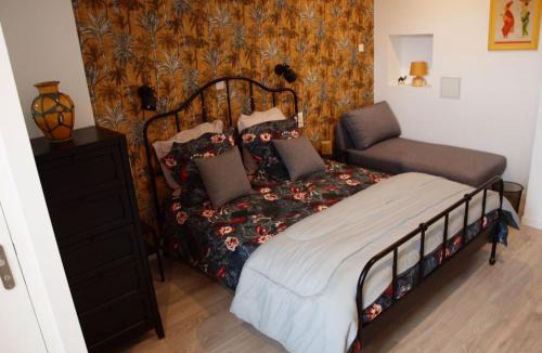 Salleles-d'Aude Apartment | Gites de l'écluse - La Côte de l'Or