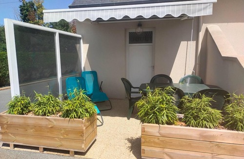 Saint-Coulomb Apartment | Gites de la Guim