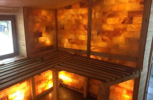 Montpont-en-Bresse House | Gites de la Pyramide