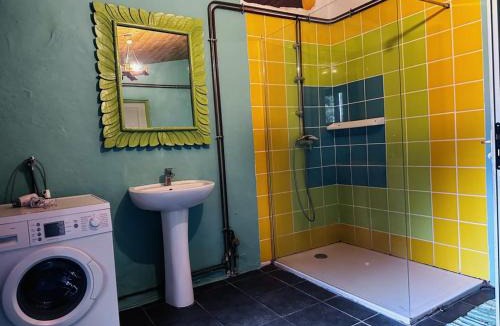 Montpont-en-Bresse House | Gites de la Pyramide