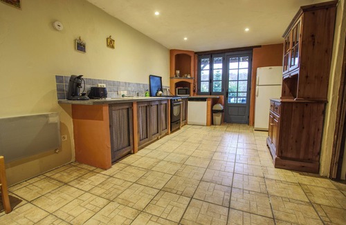 Lacapelle-Biron Cottage | Gites de Peyrounou, Le Chêne, comfortable and spacious 4 bedroom gîte.