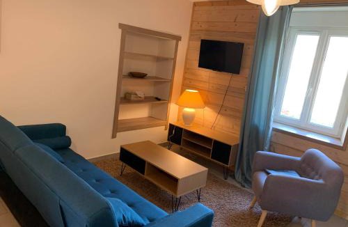 Saint-Christophe-la-Grotte Apartment | Gites des Casernes