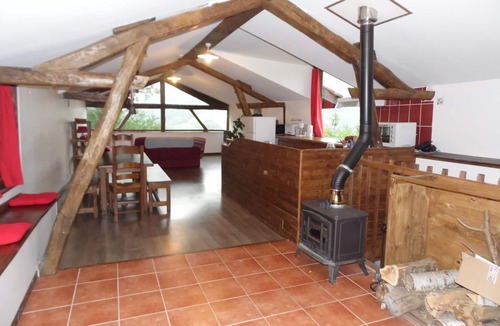 Riverenert Ski Chalet | Gites des Pics: the Black Pic - panoramic view