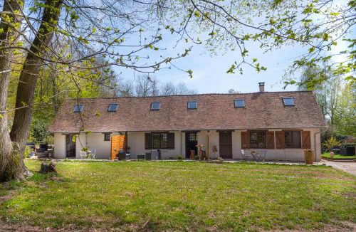 Saint-Vincent-des-Bois House | GITES du BOIS des PERRUCHES
