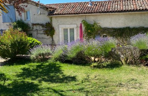 Saint-Aulais-la-Chapelle House | Gites du Grand Bois