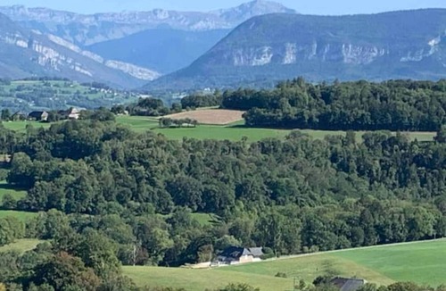Cessens House | Gites Entre 2 Lacs