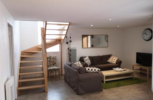 Riom-es-Montagnes House | Gites et camping le Sédour