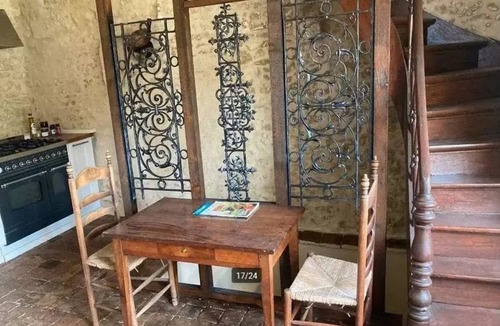 Palluau-sur-Indre House | Gites for 2 people at a chateau with a garden