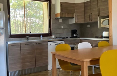 Saint-Alban-sous-Sampzon Bed & Breakfast | Gites for rent in south Ardeche, quiet, swimming pool and air conditioning