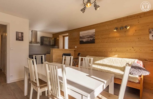 Saint-Michel-de-Maurienne House | Gites DE Beaune - LE Brequin