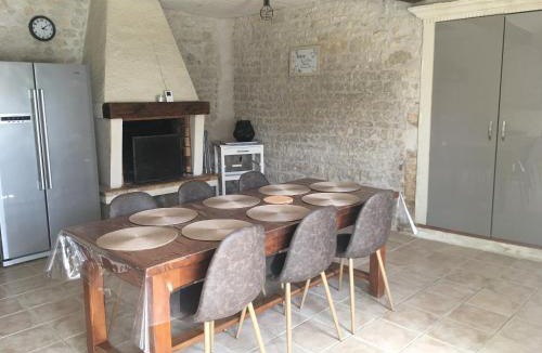 Gourville House | Gites Le Cheval Noir