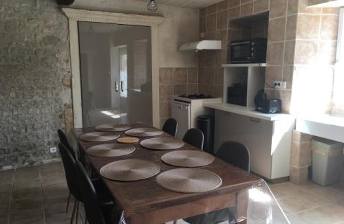 Gourville House | Gites Le Cheval Noir